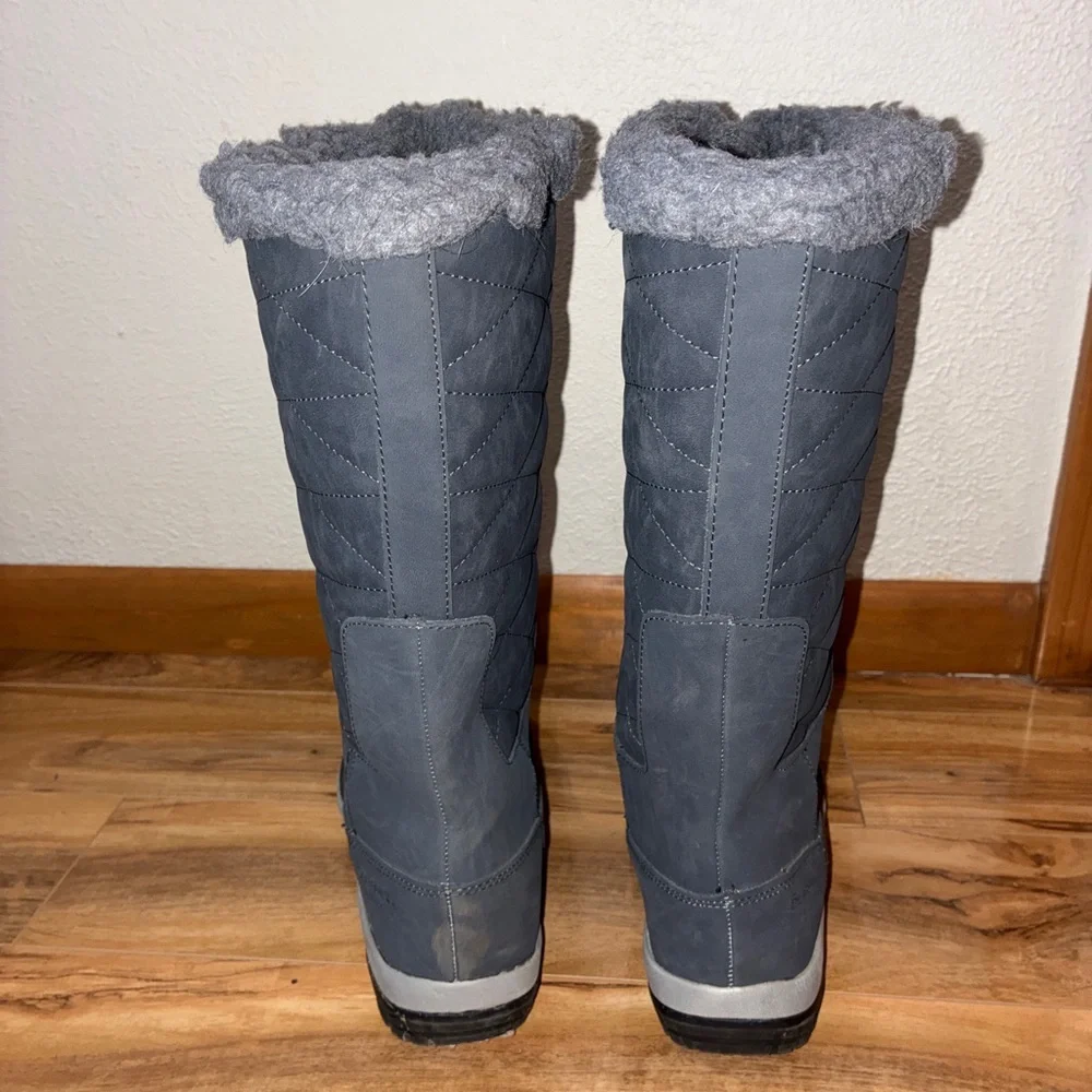 BearPaw Women's Dark Gray Winter Boots- size 10